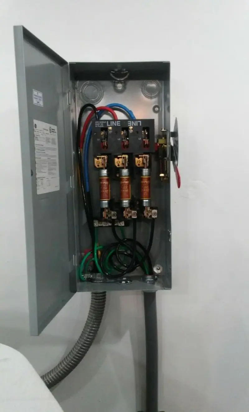 Three-phase disconnect switch installed for Electrical Wiring & Rewiring in Blacksburg