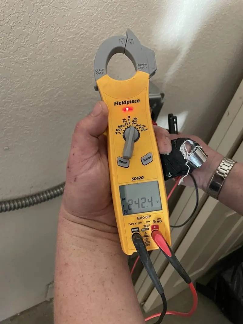 Voltage testing with clamp meter during Aluminum Wiring Replacement in Blacksburg
